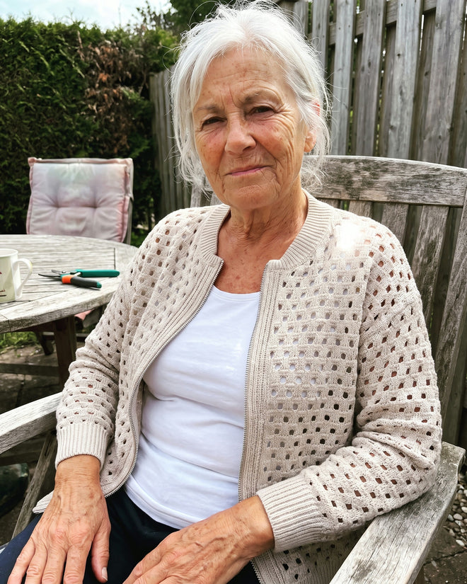 Elaine, 66, Saskatchewan